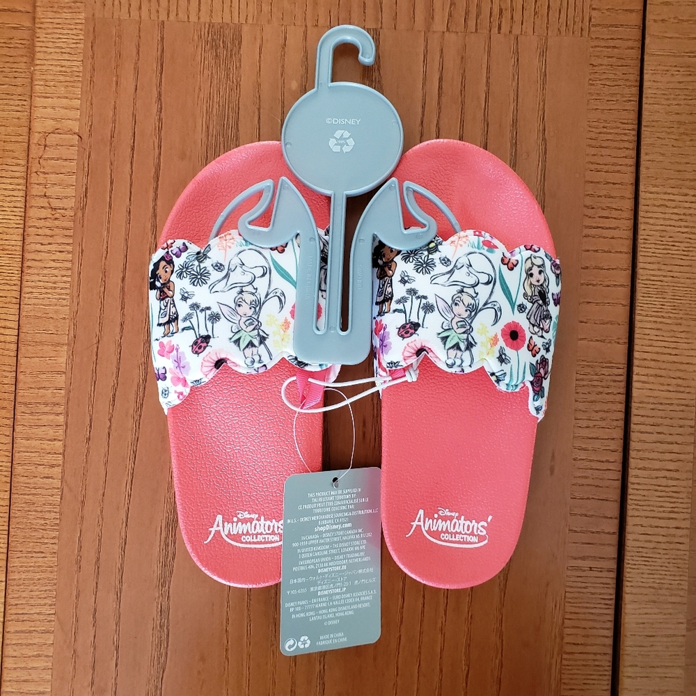 NWT Disney Animators Slides Girls Kids Size 9/10